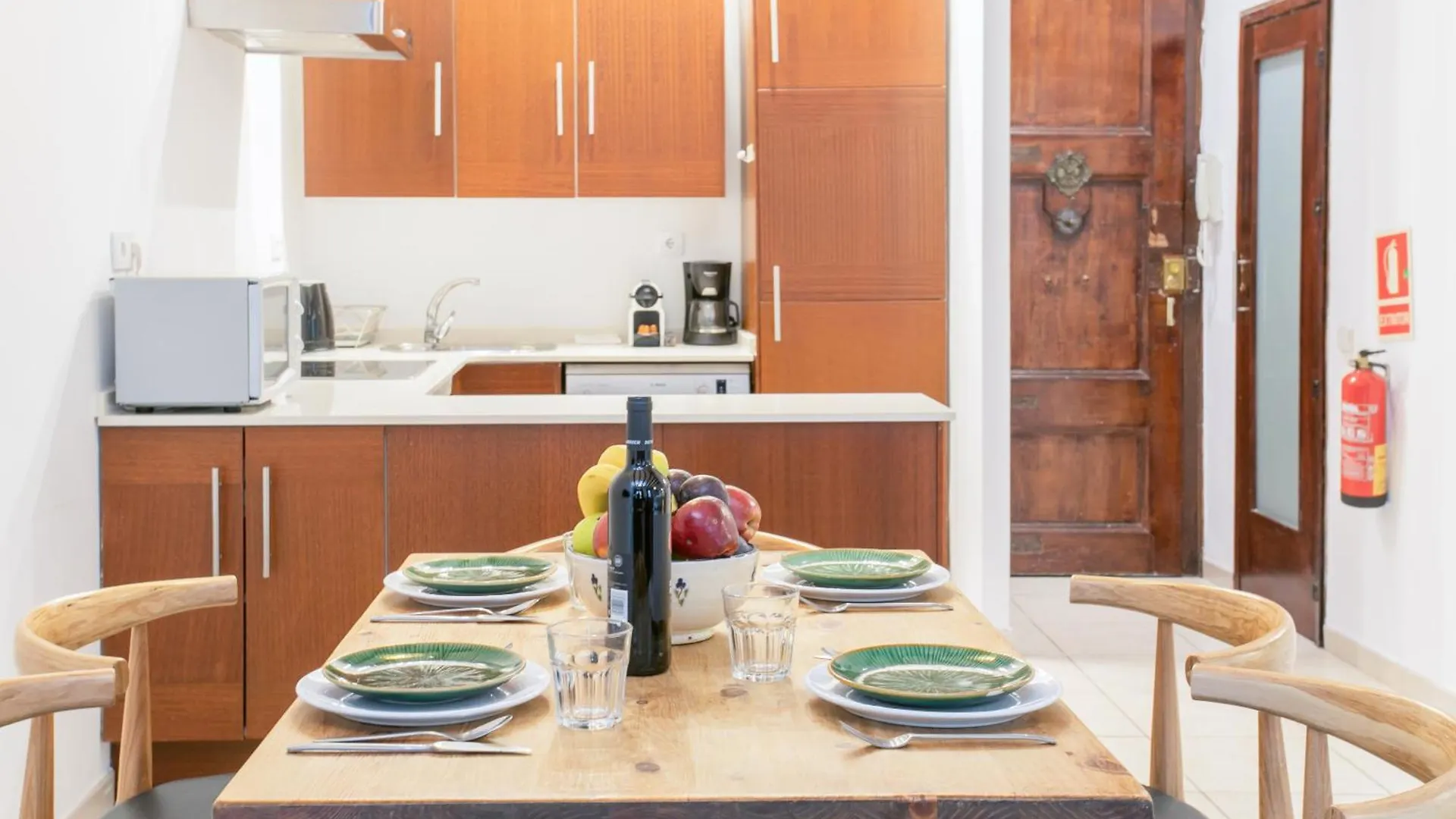 Canela Homes Barcelona Gotic Apartment