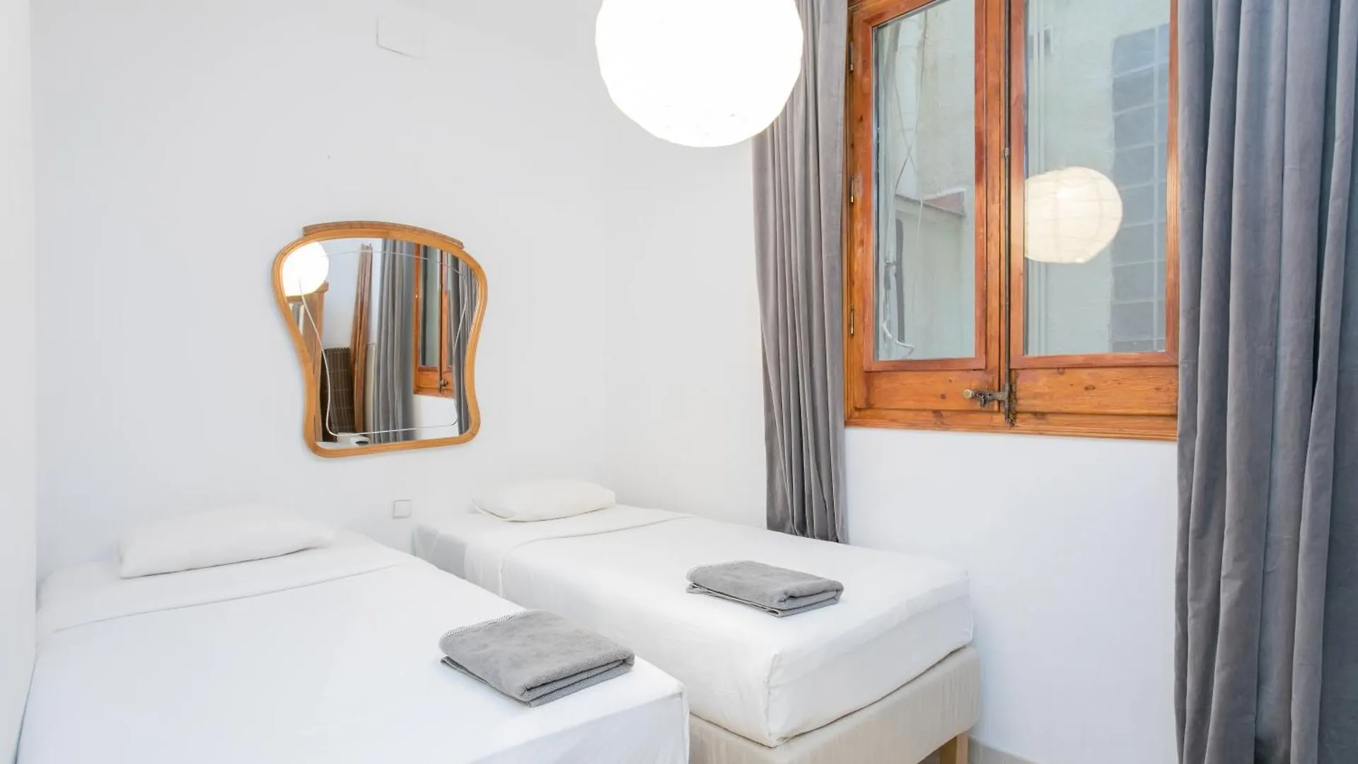 Canela Homes Barcelona Gotic Apartment